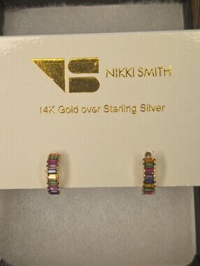 NWT Nikki Smith Rainbow Gem Huggies